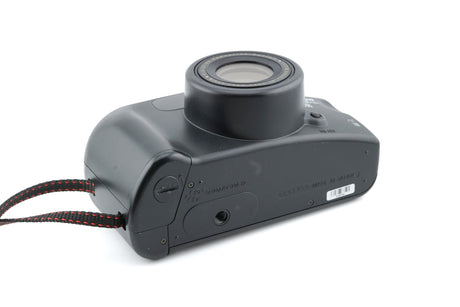 Nikon Zoom 700 VR 