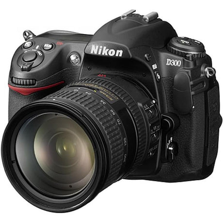 SLR D300 - Black + Nikkor 18 - 135 mm F/3.5 - 5.6 F/3.5-5.6