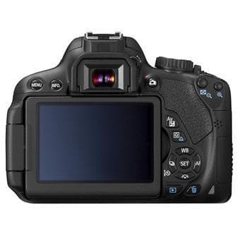 EOS 650D SLR - Black + Canon Zoom Lens EF-S 18-55 mm f/3.5-5-6 IS STM f/3.5-5-6