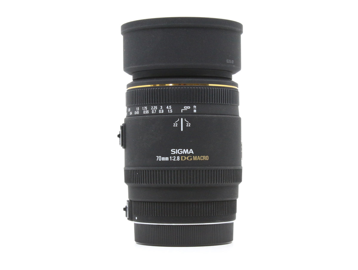 Sigma 24-70mm f/2.8 EX DG Macro - Canon EF Fit · imagen principal