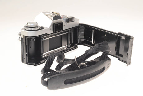 Canon AV-1 