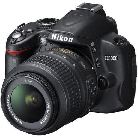D3000 SLR - Black + Nikon AF-S DX Nikkor 18-55mm f/3.5-5.6G ED + Nikon AF-S DX Nikkor 55-200mm f/4-5.6G ED f/3.5-5.6 + f/4-5.6 