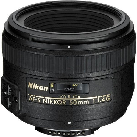 D700 DSLR - Black + Nikon 