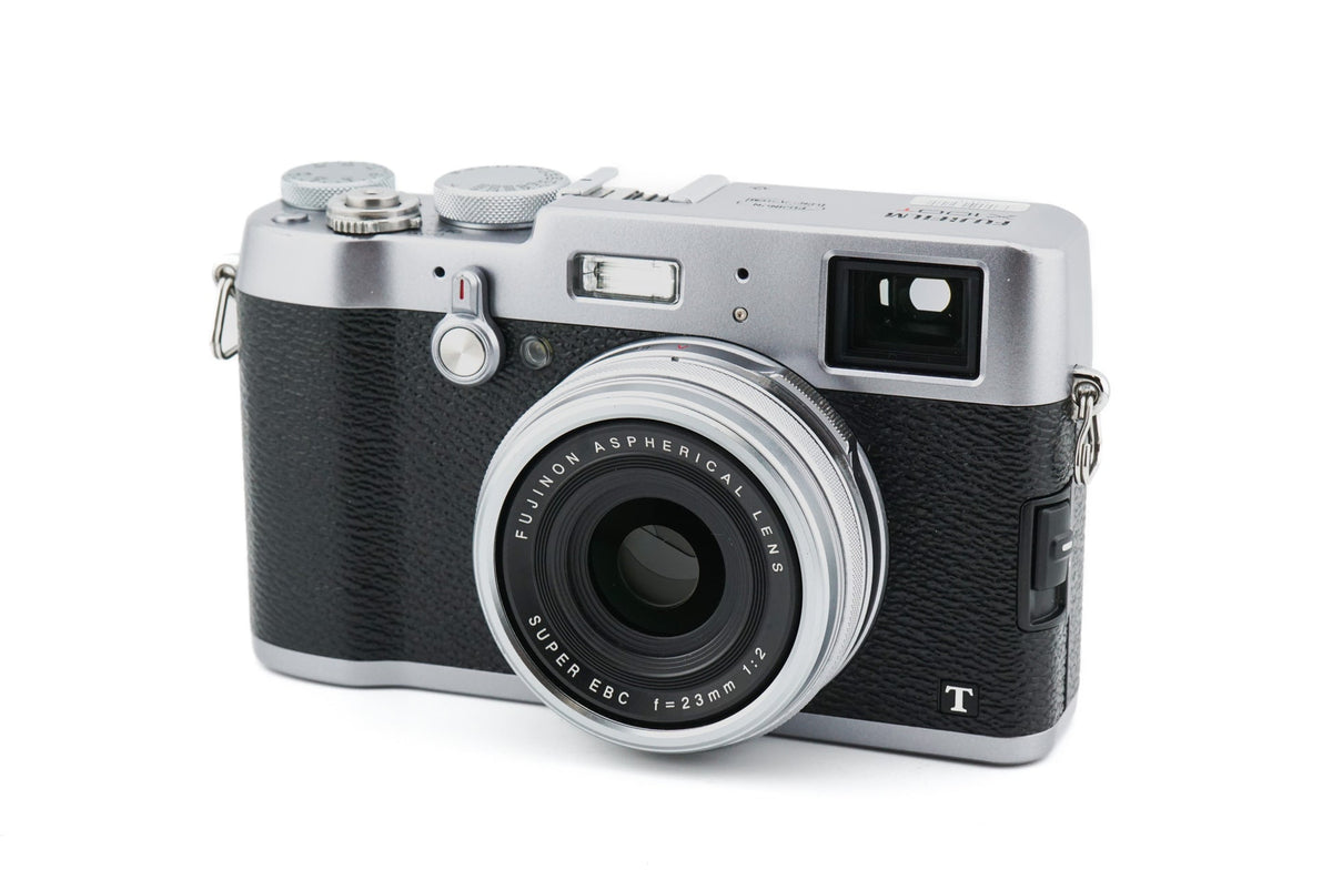 Fujifilm X100T - 16.3 MP Compact Camera (X-Trans CMOS II Sensor, EXR II Processor, 3" Screen, Full HD Video, Wi-Fi, 23mm f/2 Fixed Focal Length), Black  · main image