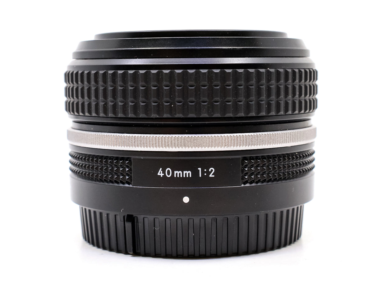 Nikon Nikkor Z 40mm f/2 SE · imagen principal
