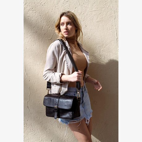 París Black Leather Camera Bag