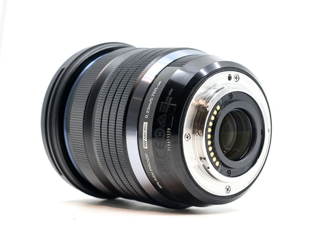 Olympus M.Zuiko ED 8-25mm f/4 PRO 