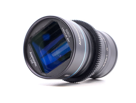 Sirui 35mm f/1.8 1.33x Anamorphic - Canon RF Fit