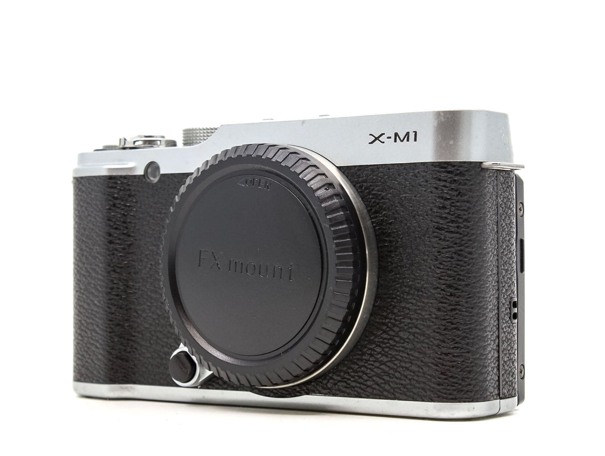 Fujifilm X-M1 · main image