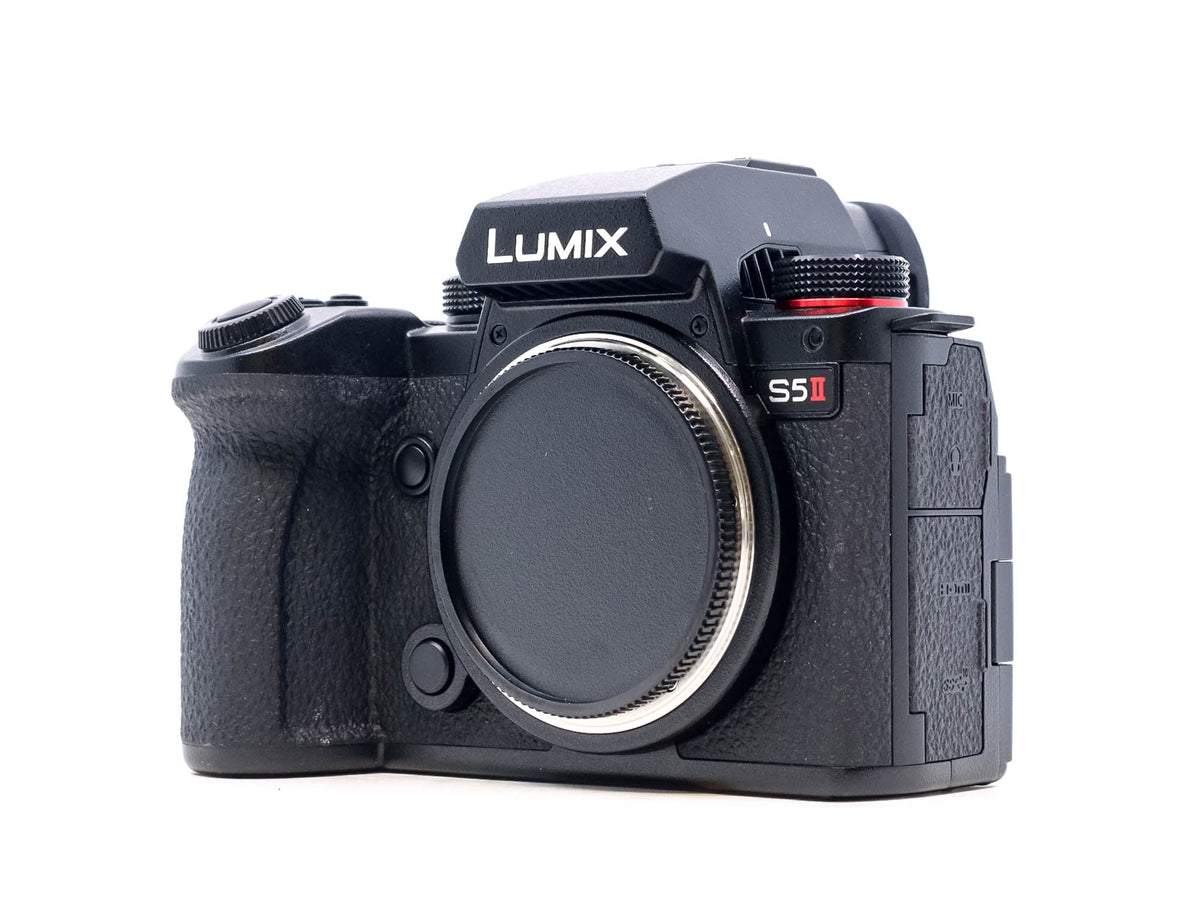 Panasonic Lumix S5 II · main image