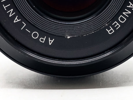 Voigtländer APO-Lanthar 90mm f/3.5 SL II - Canon EF Fit