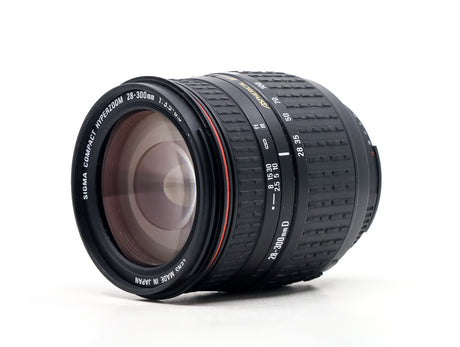 Sigma 28-300mm f/3.5-6.3D Aspherical IF - Nikon Fit 
