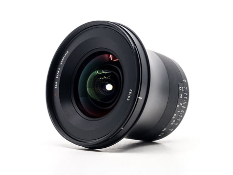 Zeiss Milvus 15mm f/2.8 ZE - Canon EF Fit