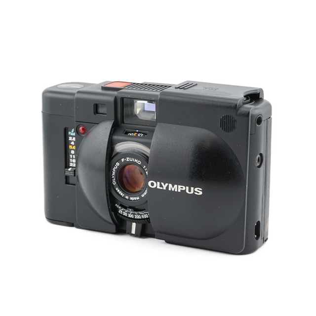 Olympus XA f/2.8 - 35mm Film Camera de segunda mano en Camera Market