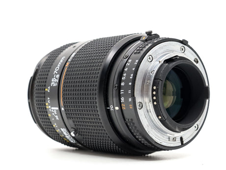 Nikon AF Nikkor 35-70mm f/2.8 