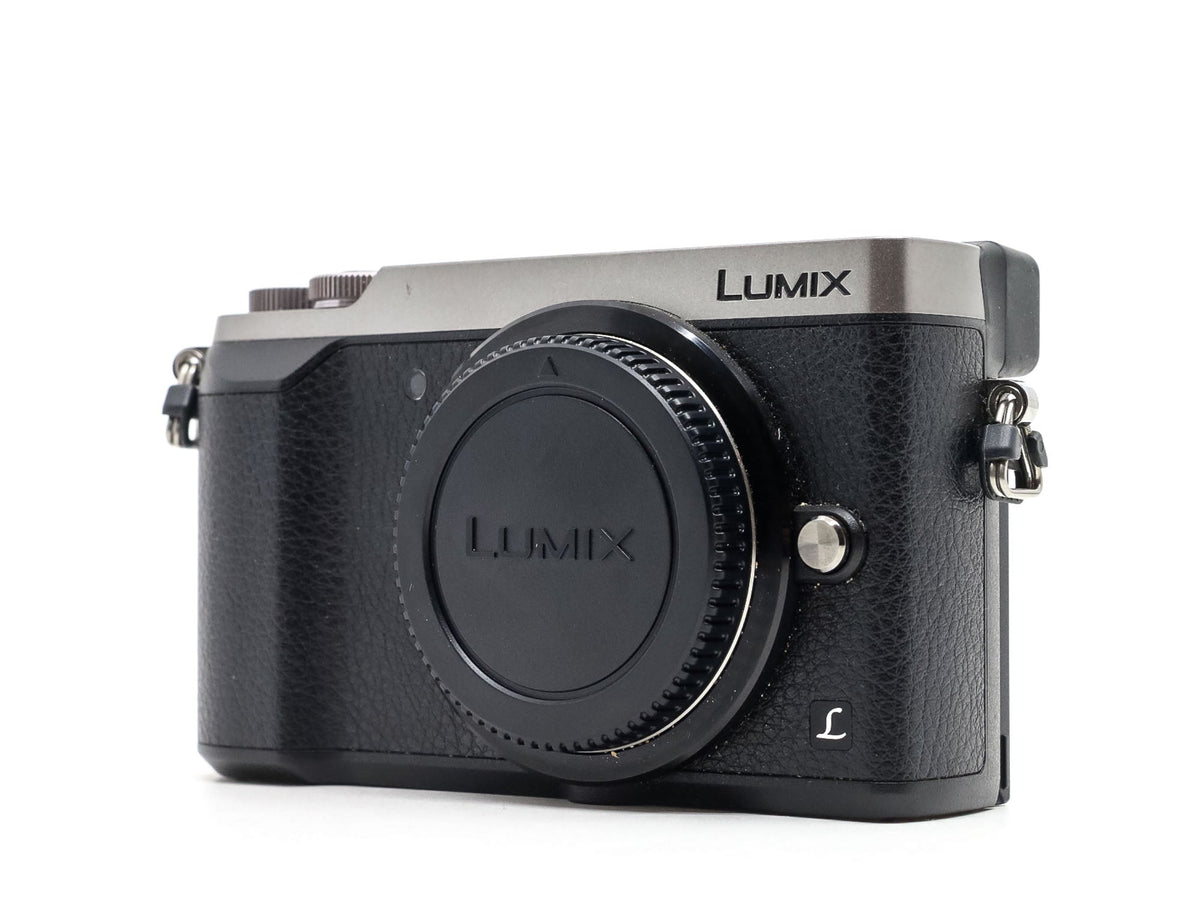 Panasonic Lumix DC-GX9 · imagen principal