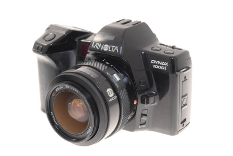 Minolta Dynax 7000i + 35-70mm f3.5-4.5 AF 