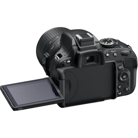 SLR D5100 - Black + Nikon AF-S DX ED VR 18-105mm f/3.5-5.6 