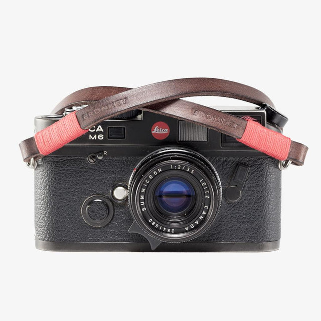 Tokyo #102 - Brown & Red leather camera strap de segunda mano en Camera Market