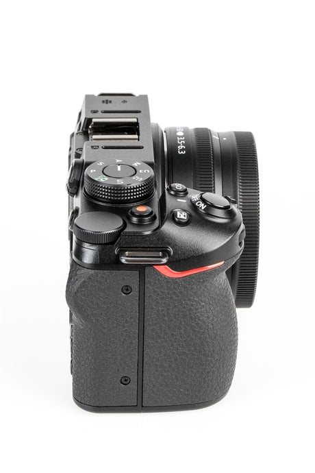 Nikon Z30 with NIKKOR Z DX 16-50/3.5-6.3 VR