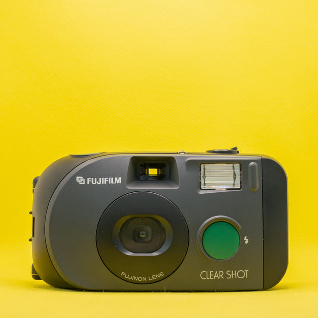 FujiFilm Clearshot - 35mm Compact Focus Free Film Camera de segunda mano en Camera Market